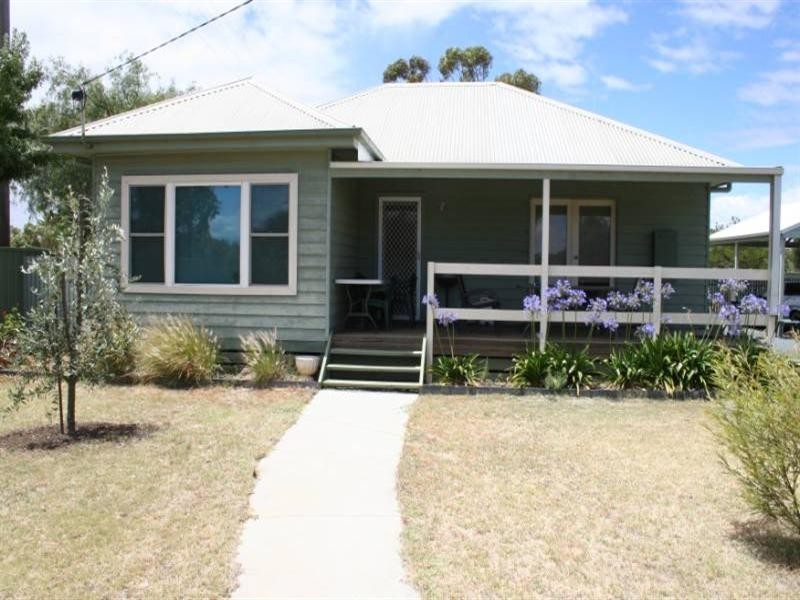 101 Echuca Road, Rochester VIC 3561