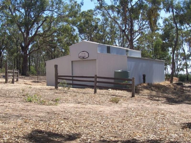 4655 Sunraysia Highway, St Arnaud VIC 3478