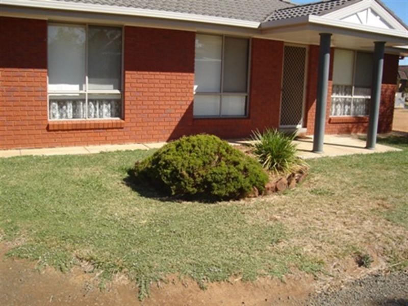 2/13-15 Dawson, Rochester VIC 3561