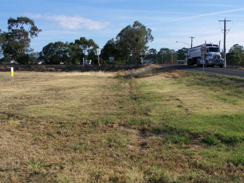 18 Melbourne Road, St Arnaud VIC 3478