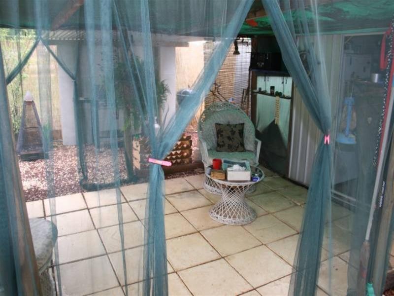 UNIT 16 Caravan Park, Rochester VIC 3561