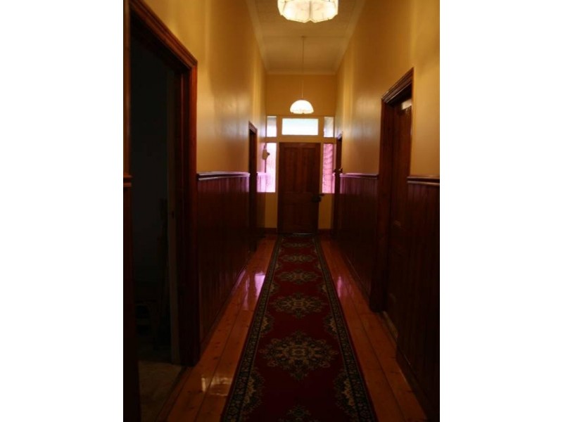 16 Northcote Street, Rochester VIC 3561