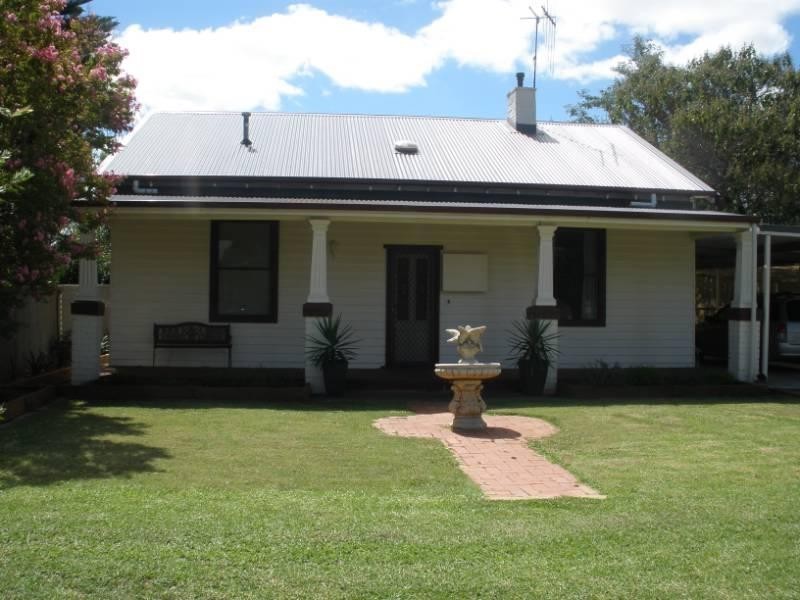 22 Fuller Avenue, Rochester VIC 3561