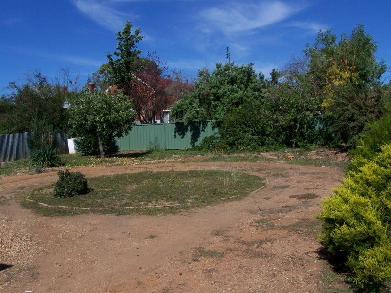 47 McMahon Street, St Arnaud VIC 3478