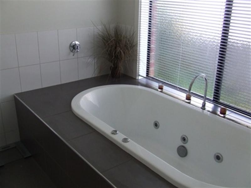 80 McKenzie Street, Rochester VIC 3561