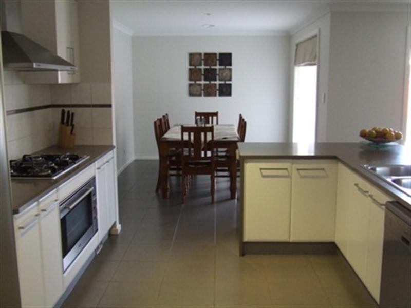 80 McKenzie Street, Rochester VIC 3561