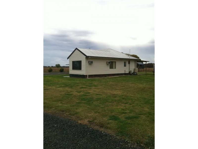 667 McColl Road, Ballendella VIC 3561
