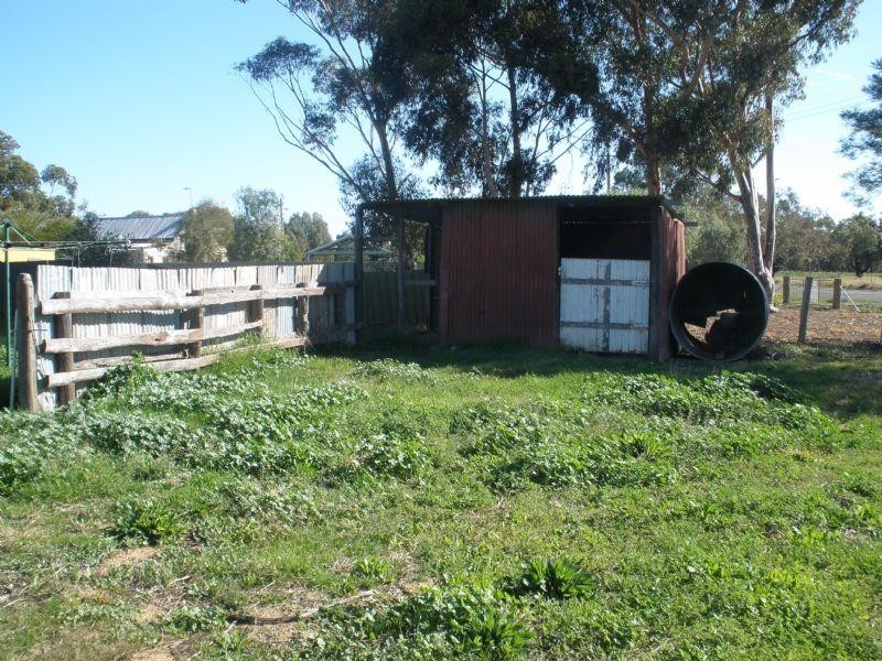 1 James Street, Rochester VIC 3561