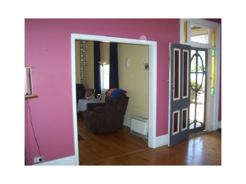 33 Alma Street, St Arnaud VIC 3478