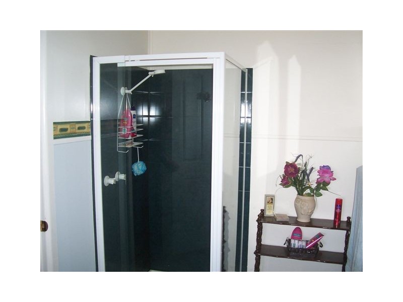 39 Navarre Road, St Arnaud VIC 3478