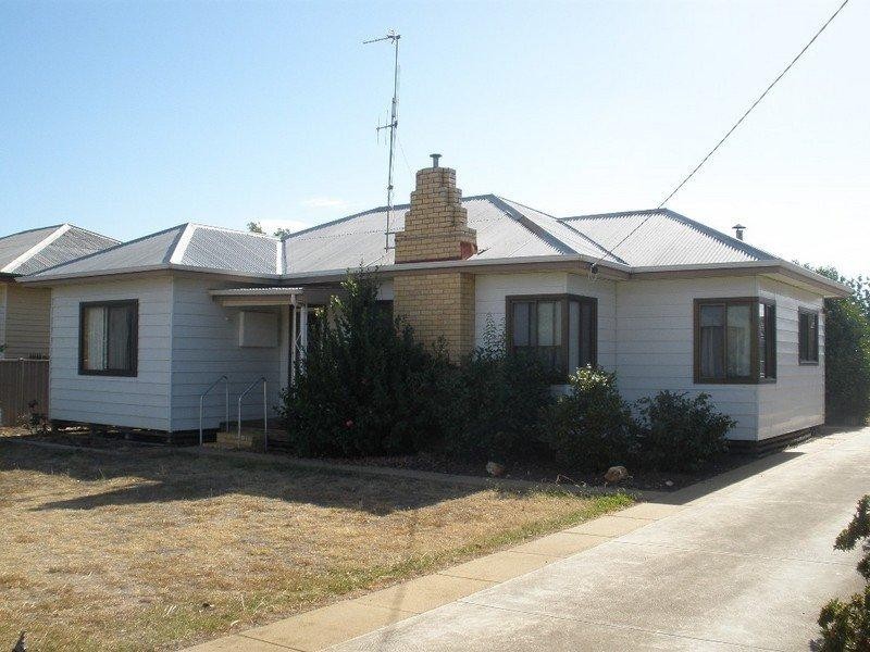 36 Northcote Street, Rochester VIC 3561