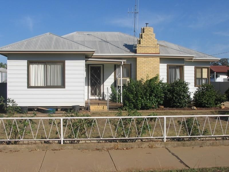 36 Northcote Street, Rochester VIC 3561