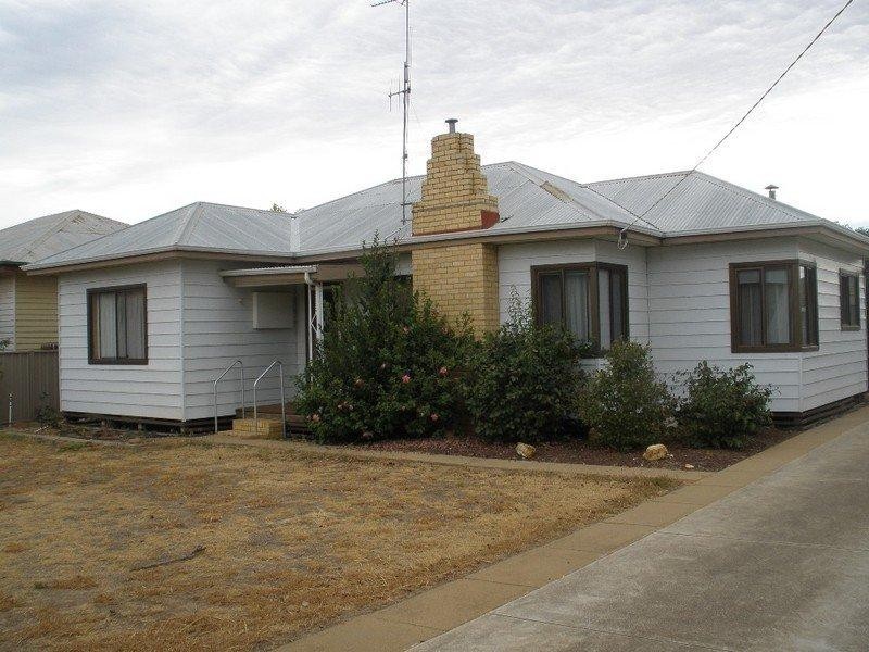 36 Northcote Street, Rochester VIC 3561