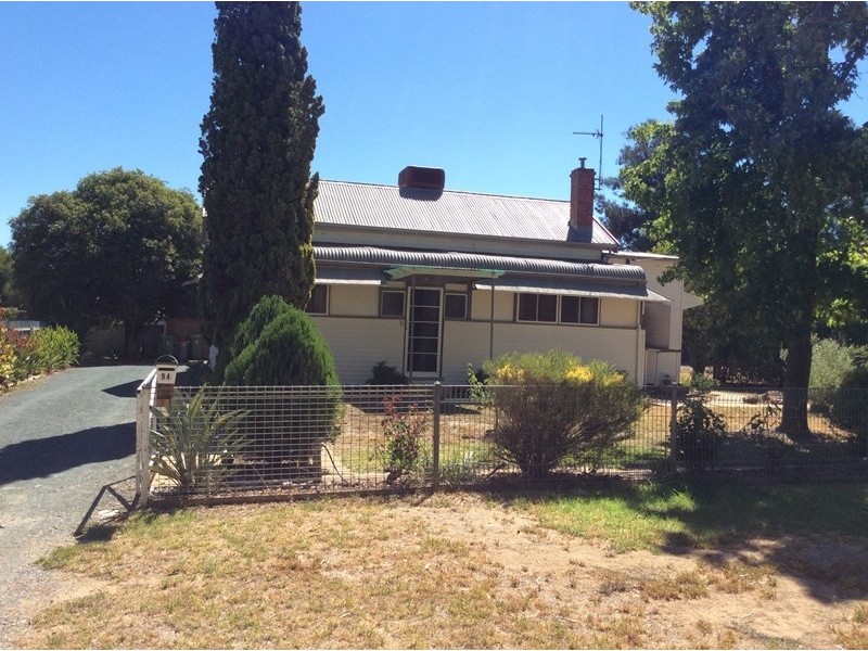94 Ramsay Street, Rochester VIC 3561