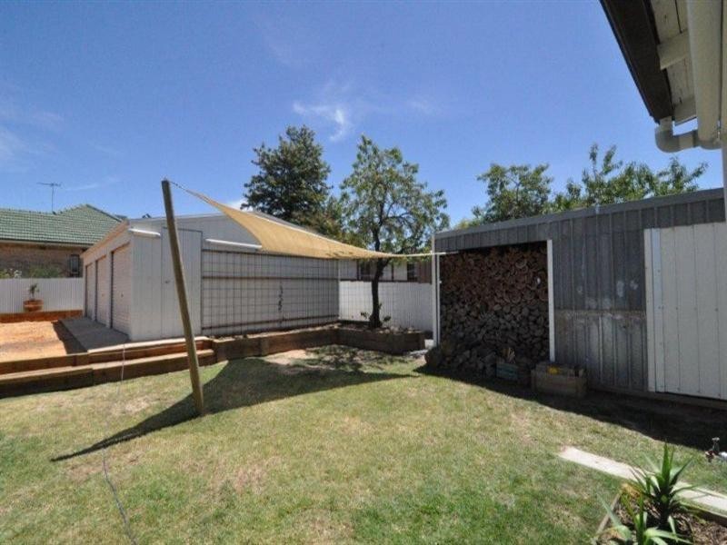 17 Silvermines Road, St Arnaud VIC 3478