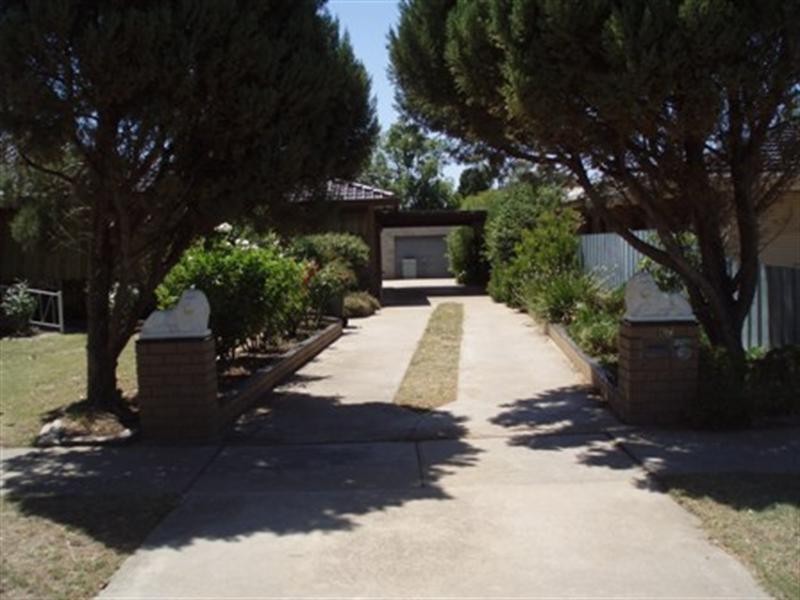 67 Northcote Street, Rochester VIC 3561