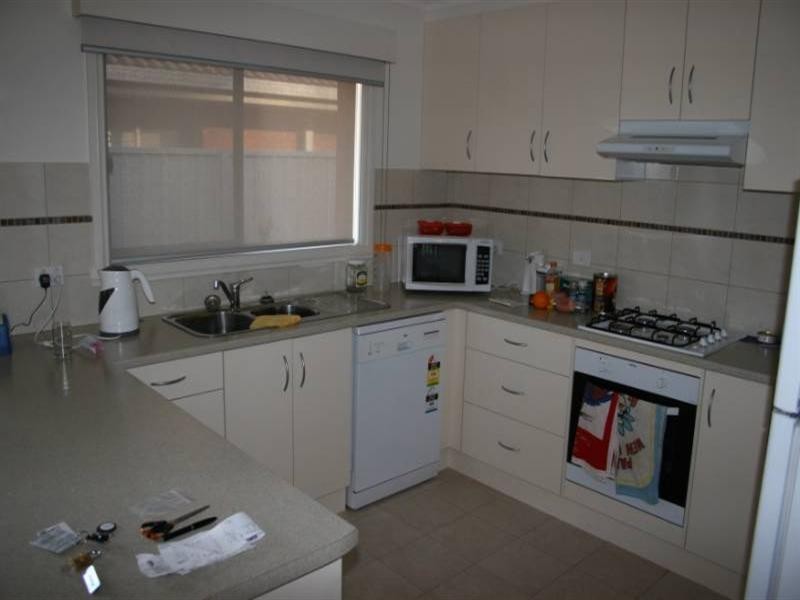 15 Dawson Street, Rochester VIC 3561