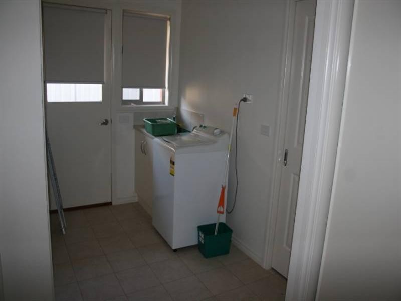 15 Dawson Street, Rochester VIC 3561