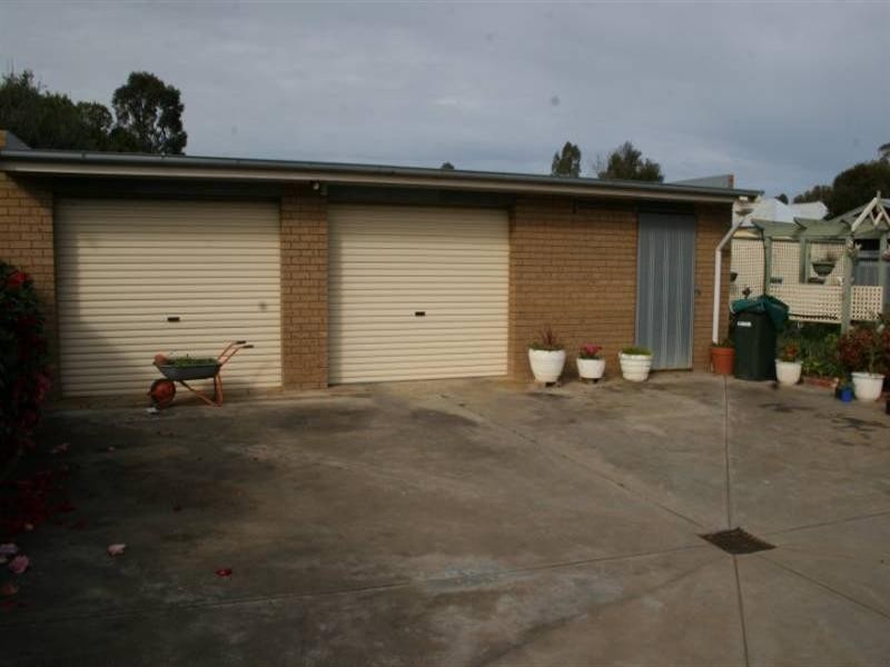 71 Northcote Street, Rochester VIC 3561