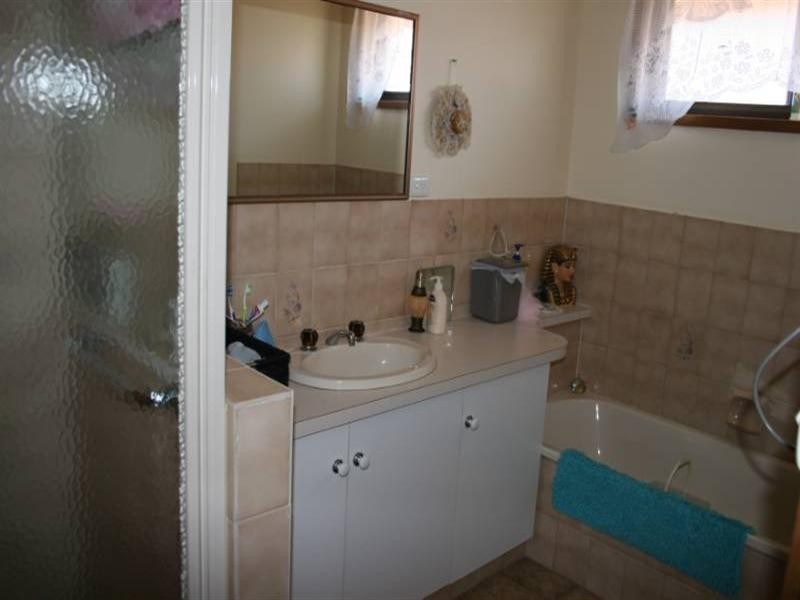 1-17 Fraser Street, Rochester VIC 3561