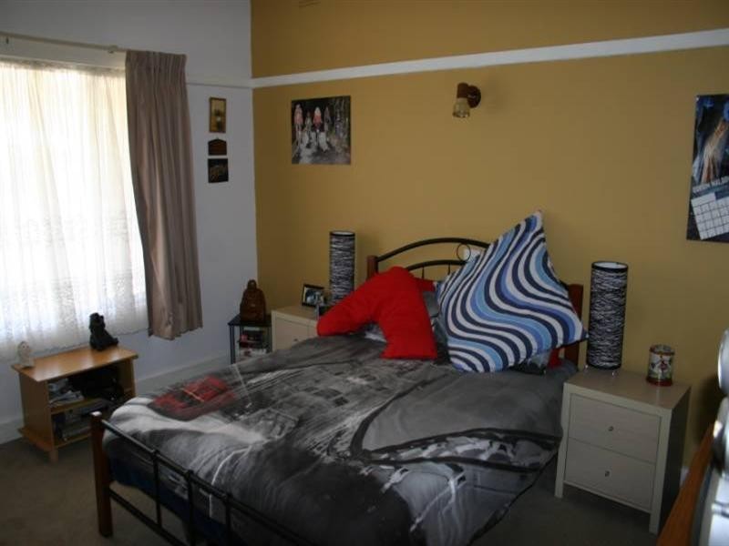 86 Victoria Street, Rochester VIC 3561