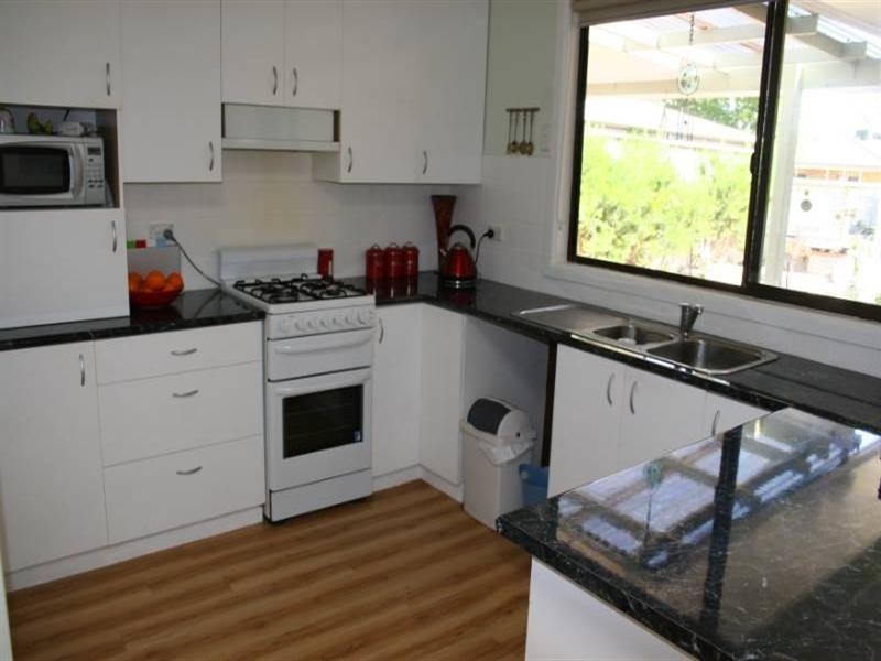 86 Victoria Street, Rochester VIC 3561