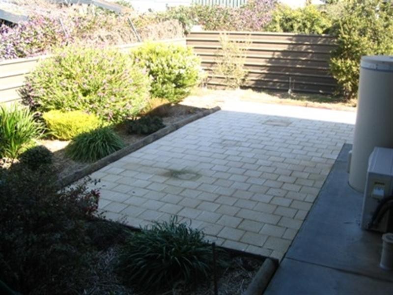 4/9 Fraser Street, Rochester VIC 3561