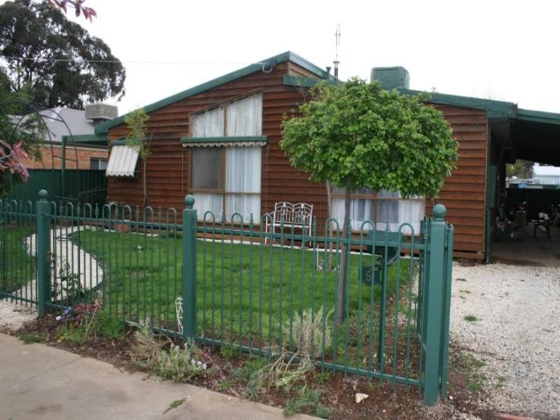 5 King Street, Rochester VIC 3561