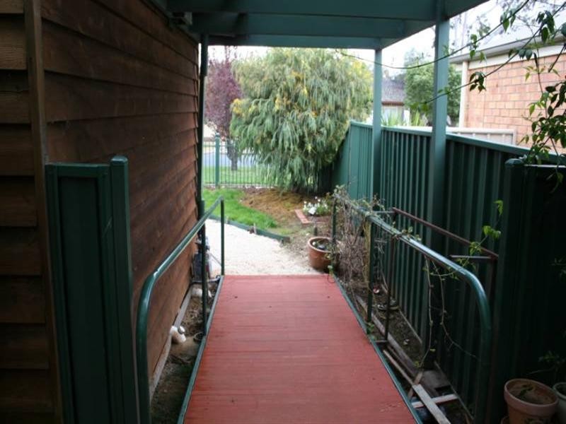 5 King Street, Rochester VIC 3561