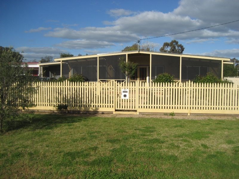 59 High Street, Rochester VIC 3561