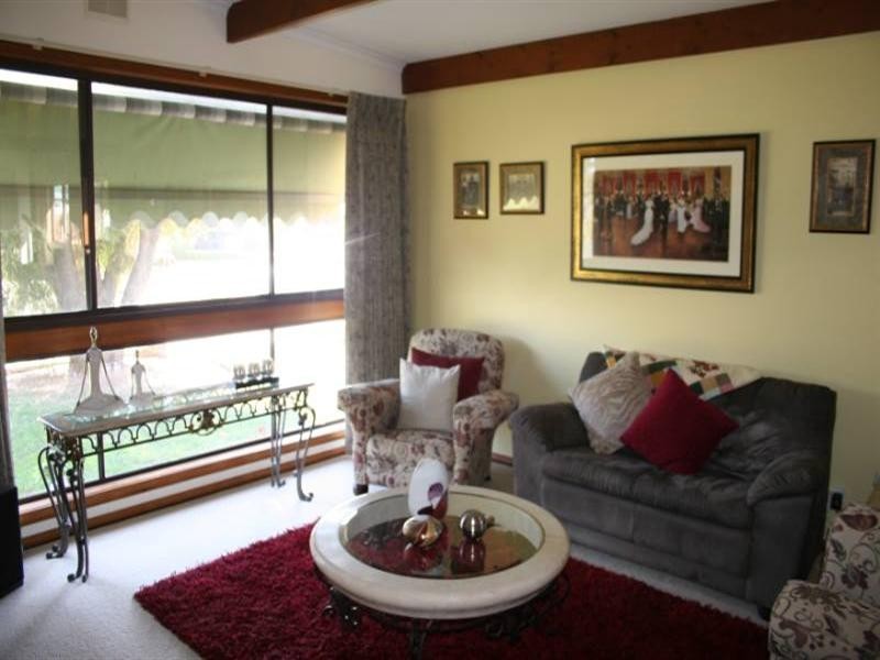 3 William Street, Rochester VIC 3561