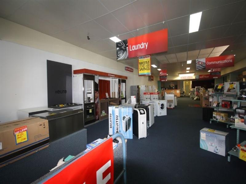 45 Moore Street, Rochester VIC 3561