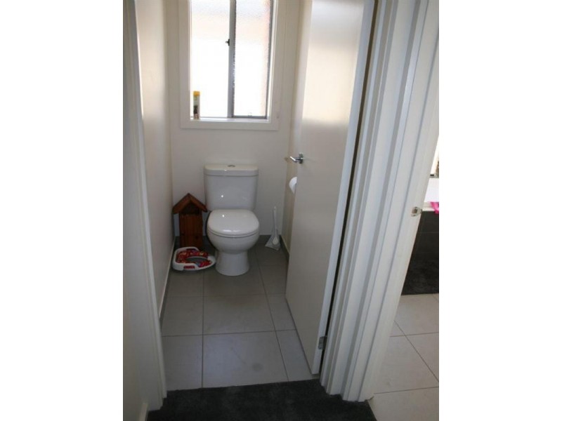 11 Francis Street, Rochester VIC 3561