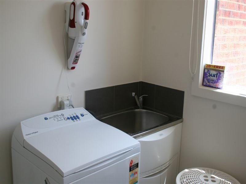 11 Francis Street, Rochester VIC 3561