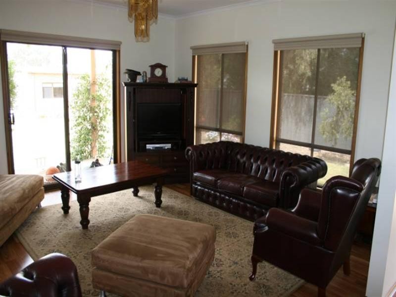 59 Edward Street, Rochester VIC 3561