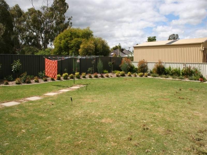 59 Edward Street, Rochester VIC 3561
