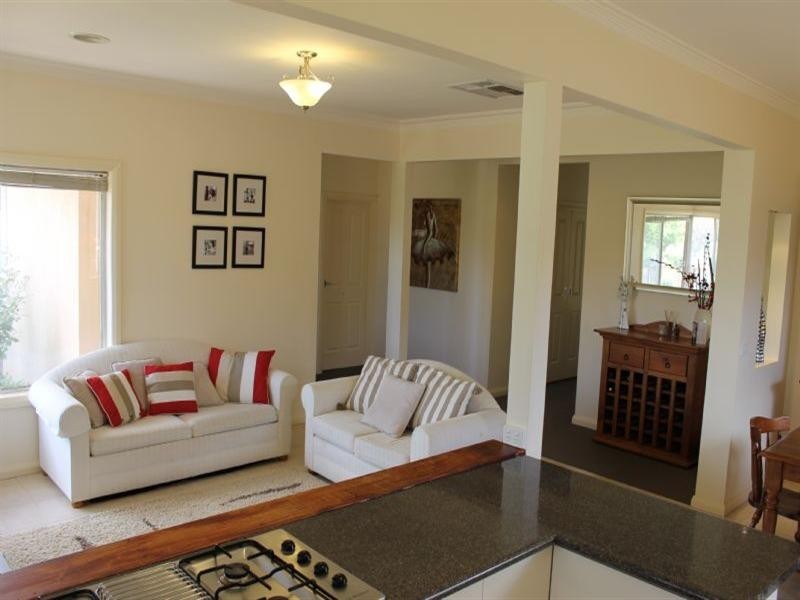 30 King Street, Rochester VIC 3561