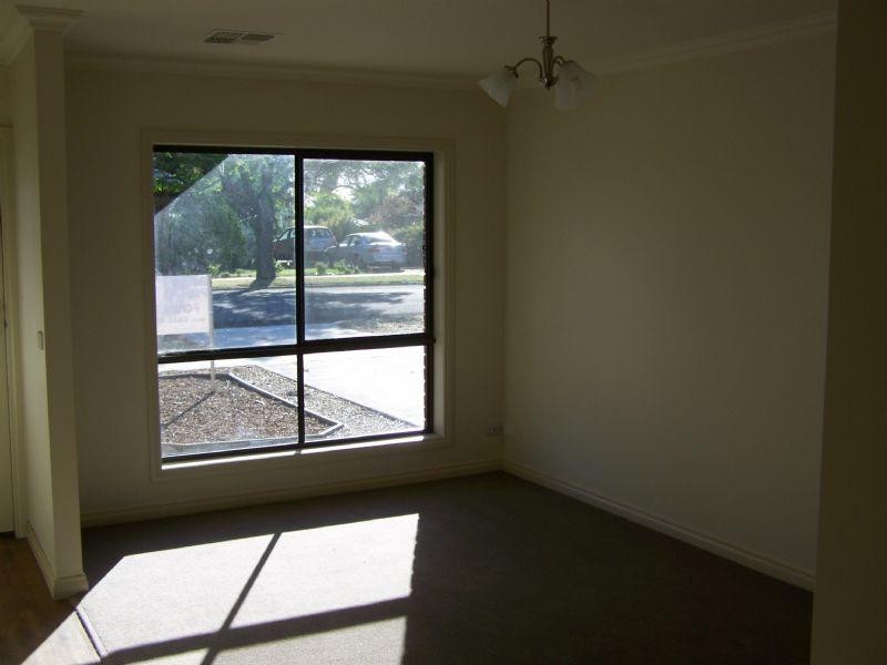 3A Walker Street, Donald VIC 3480