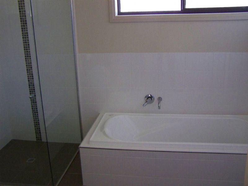 3a Walker Street, Donald VIC 3480