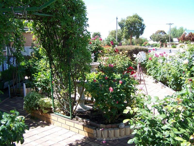 72 Canterbury Street, St Arnaud VIC 3478