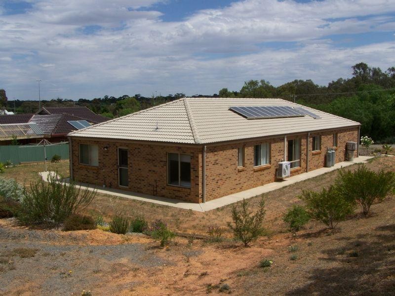 45 Hospital Street, Wedderburn VIC 3518