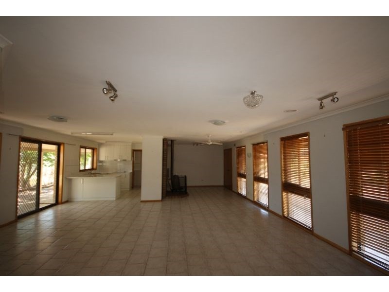 1-3 Phillip Street, Rochester VIC 3561