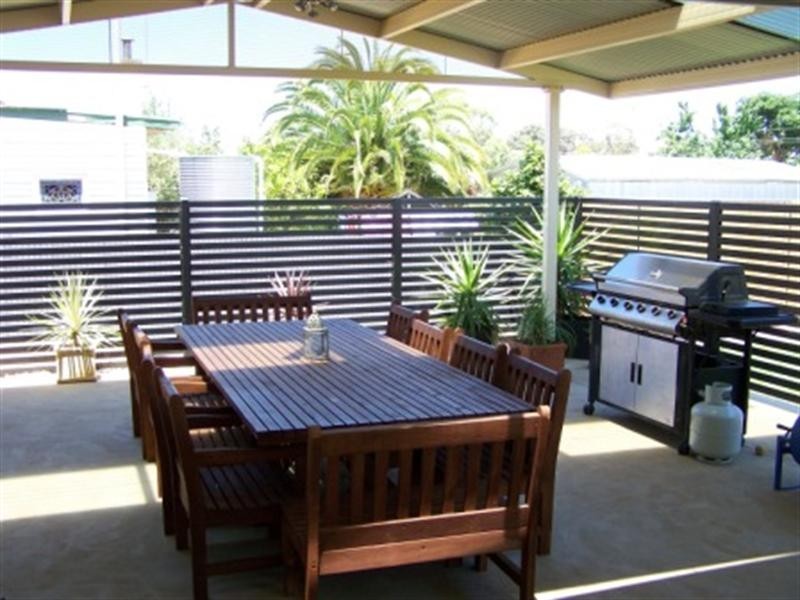 31 Canterbury Street, St Arnaud VIC 3478