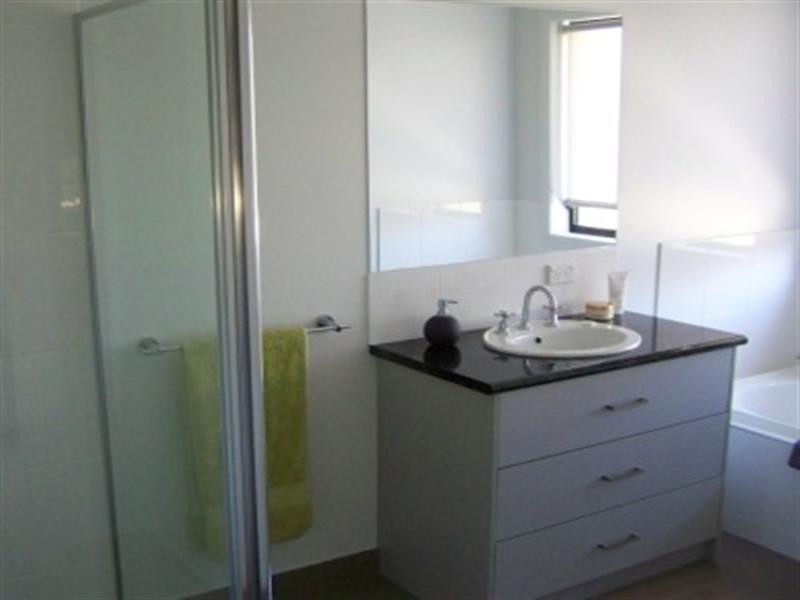 31 Canterbury Street, St Arnaud VIC 3478