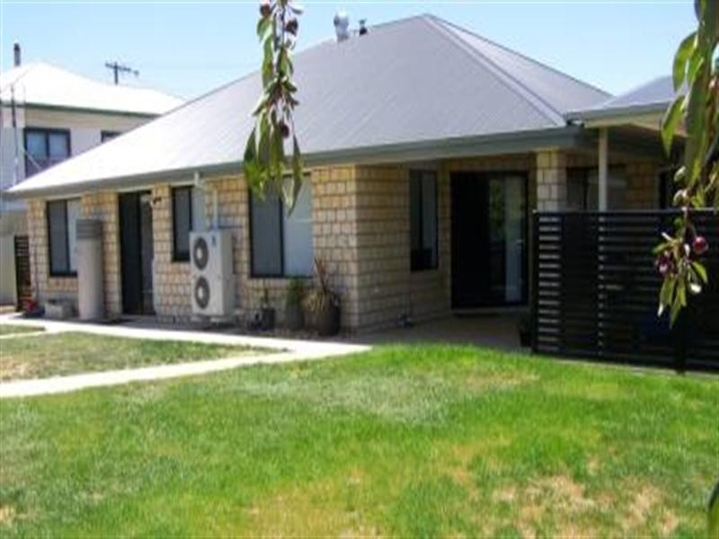 31 Canterbury Street, St Arnaud VIC 3478