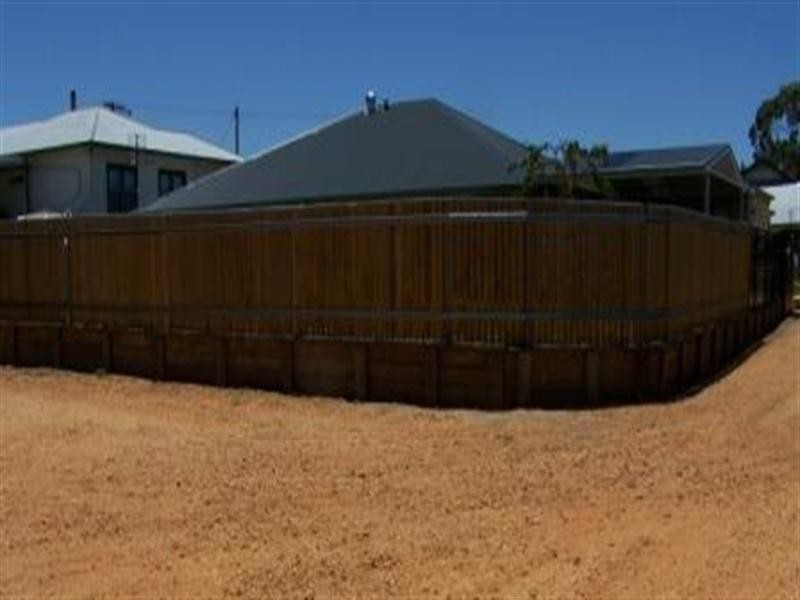 31 Canterbury Street, St Arnaud VIC 3478