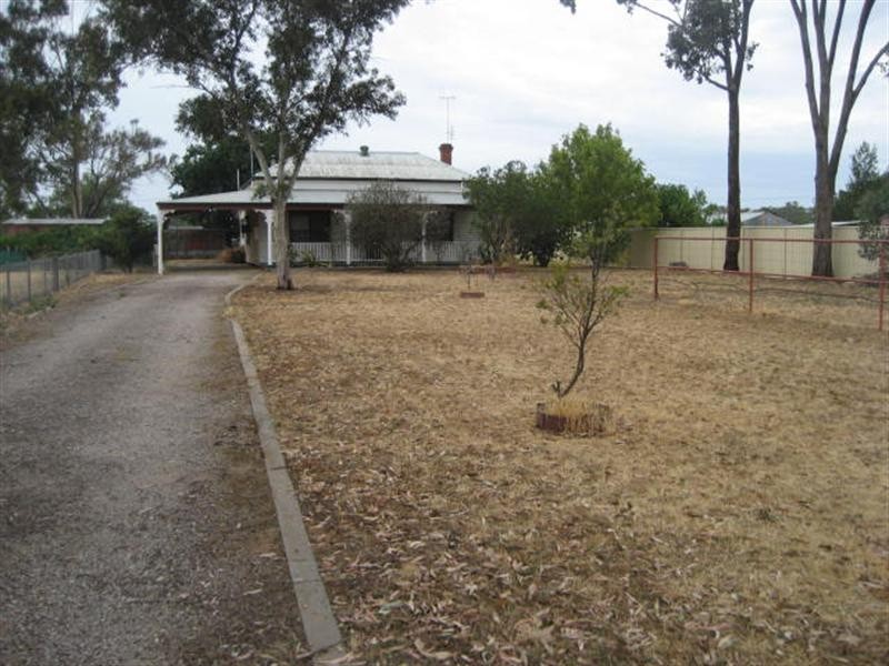 140-142 Michie Street, Elmore VIC 3558
