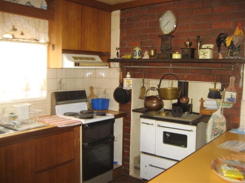 140-142 Michie Street, Elmore VIC 3558