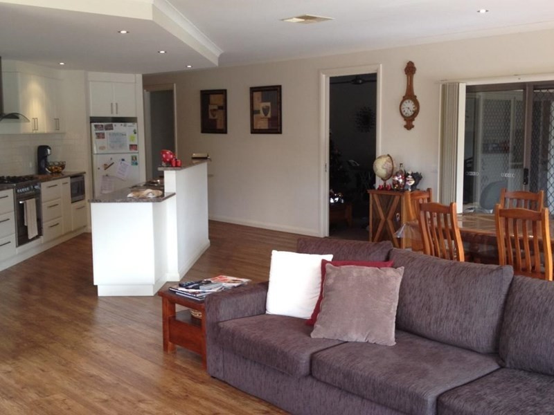 36 Cohen Street, Rochester VIC 3561