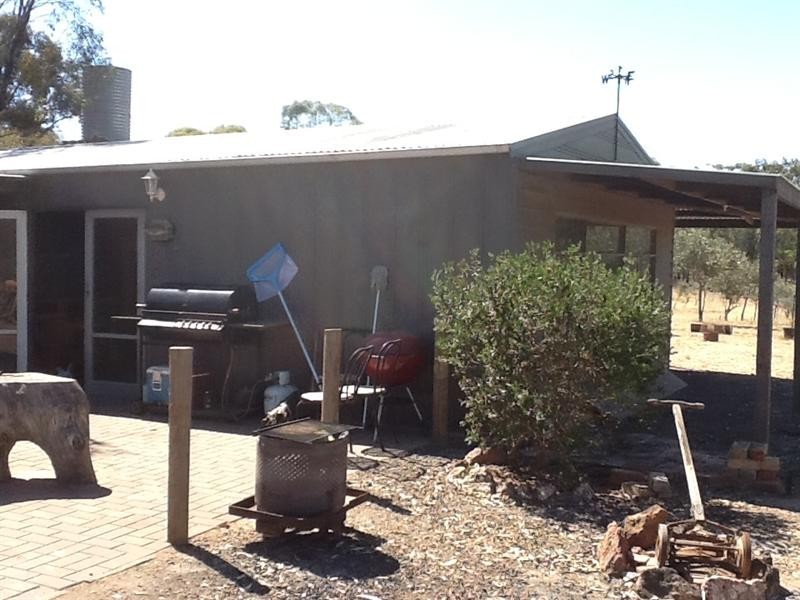 41 Box Road, St Arnaud VIC 3478